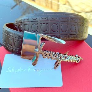 Salvatore Ferragamo Black Belt / Silver Buckle